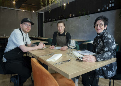 KÖÖKKI-makufestivaalissa ravintolat loihtivat elämyksiä lautasille – Arctic Design Week juhlistaa Rovaniemen rohkeaa ravintolakulttuuria